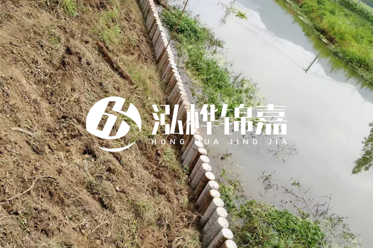 仿木樁施工前注意事項-水泥樁打樁機是怎么打樁的？