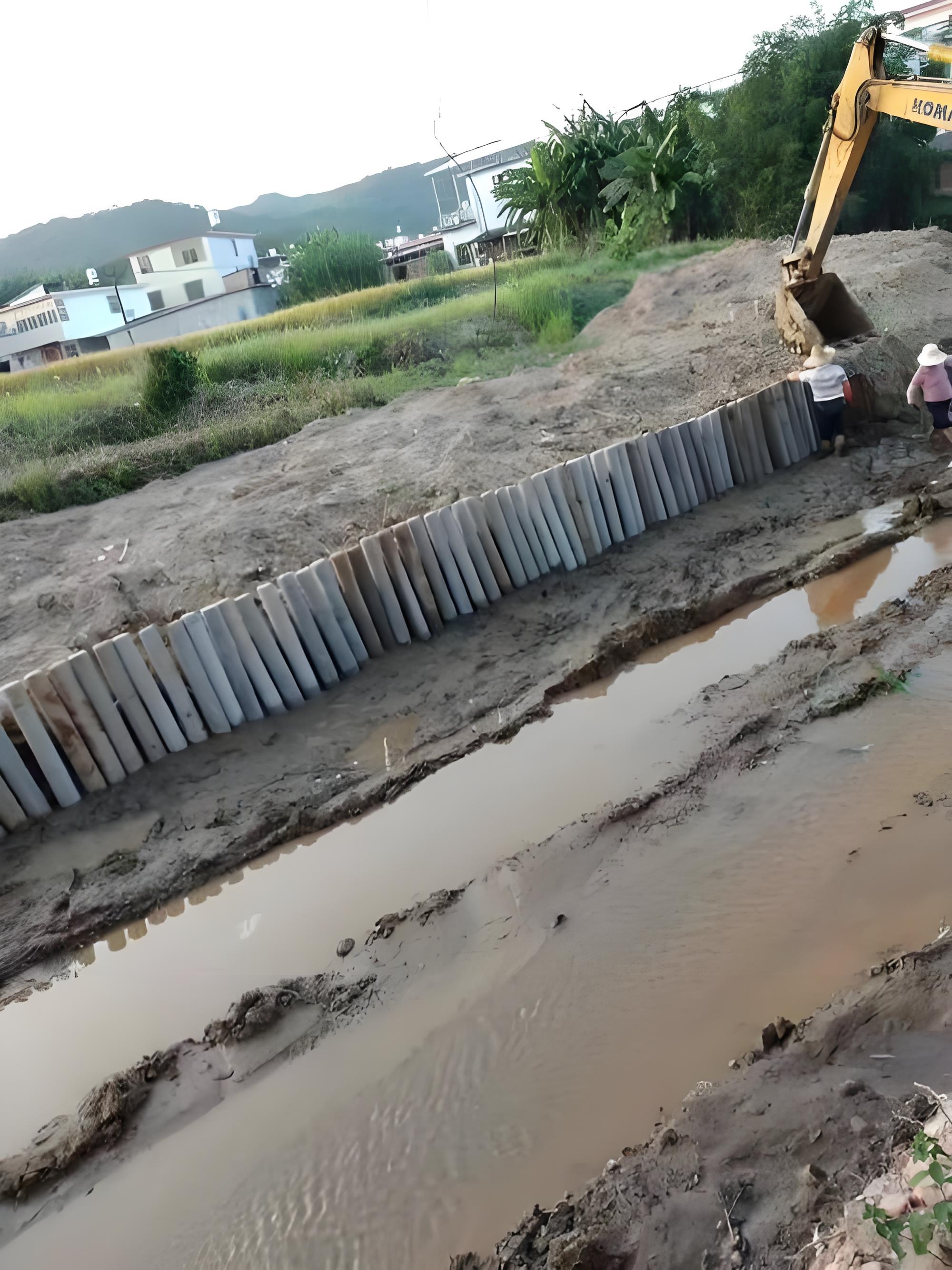 水泥樁廠家泓樺錦嘉-水泥樁在淤泥質(zhì)河床如何防沉降？